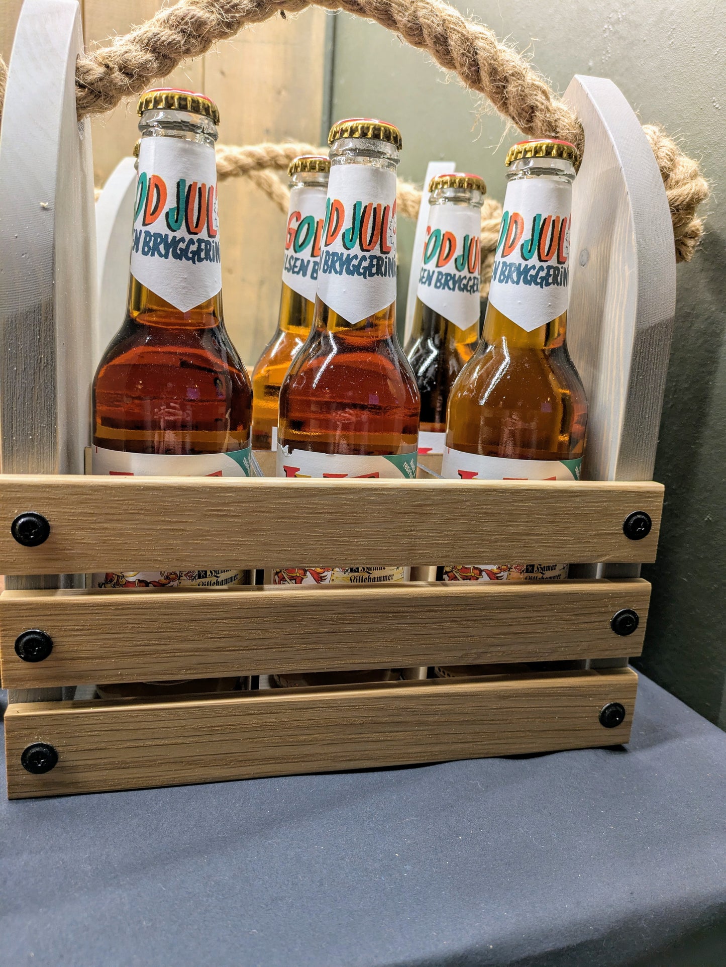 Beer caddy m/ avtagbare flaske- delere og åpner