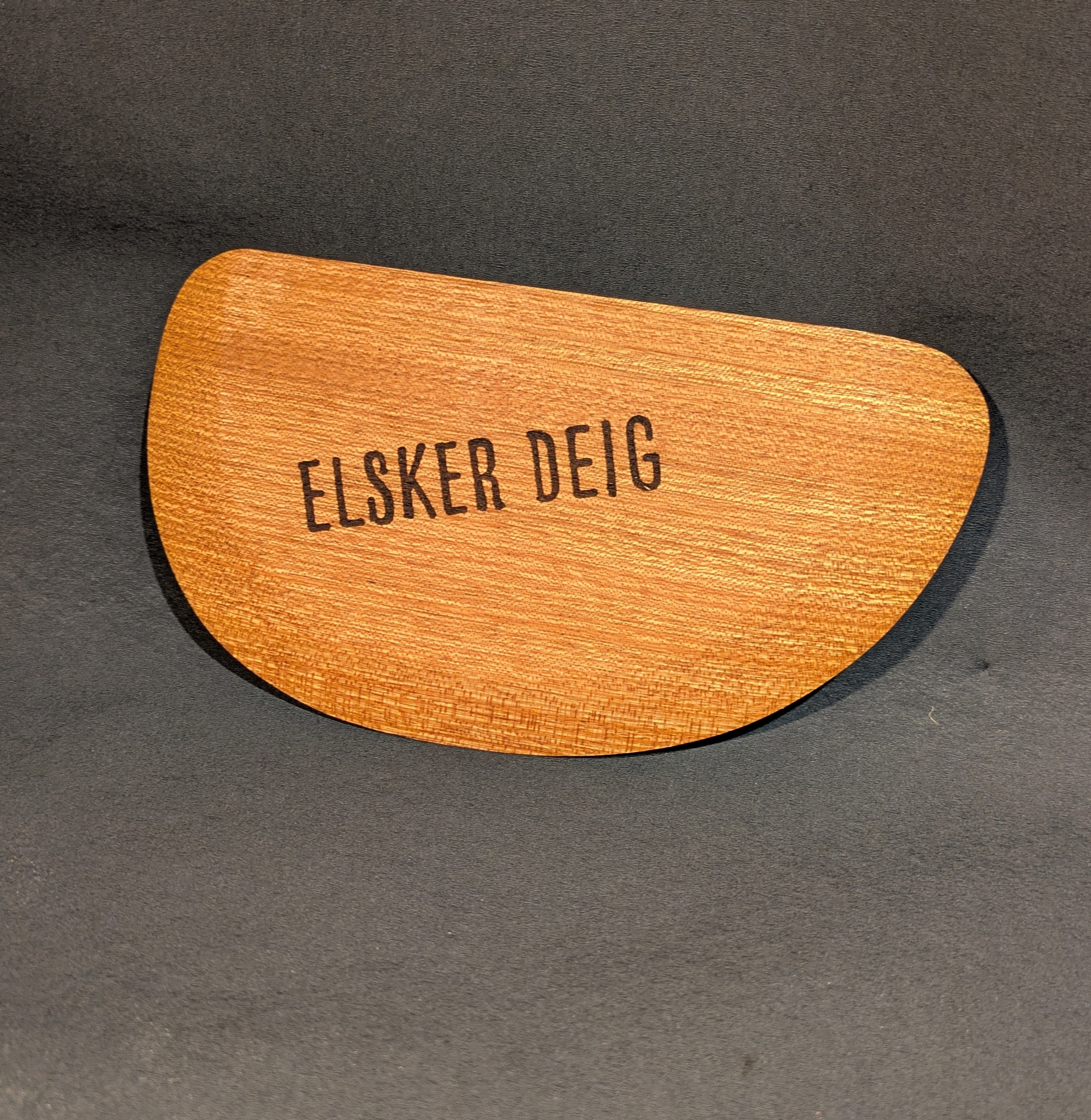 Deig- kutter og skrape ELSKER DEIG